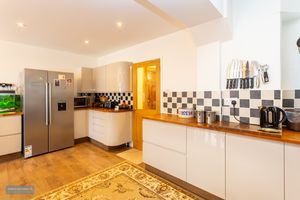 Kitchen / Dining Room- click for photo gallery